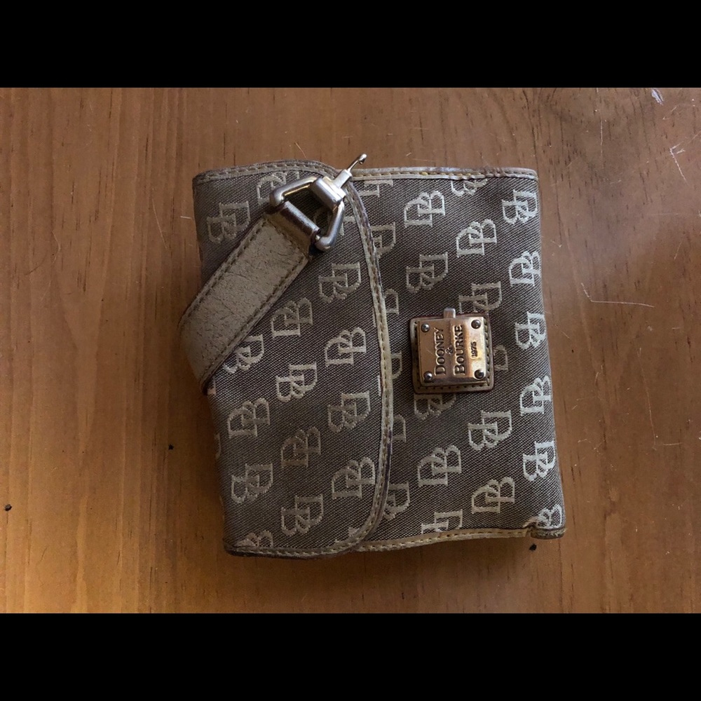 Used Dooney & Burke wallet